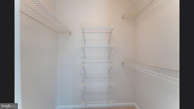 Building Photo - 11709 Karbon Hill Ct