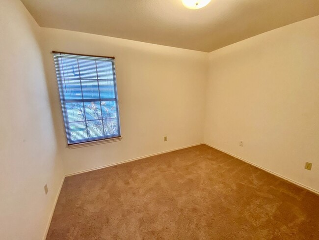 Building Photo - Single Story 3 Bed/2Bath in Leander!!!!