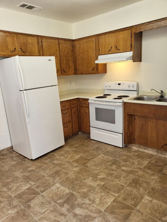 Building Photo - SH2229