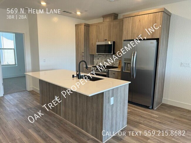 Building Photo - 569 N Helm Ln