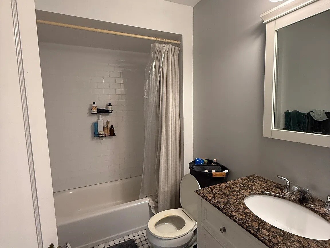 Building Photo - 25 Crosby Rd