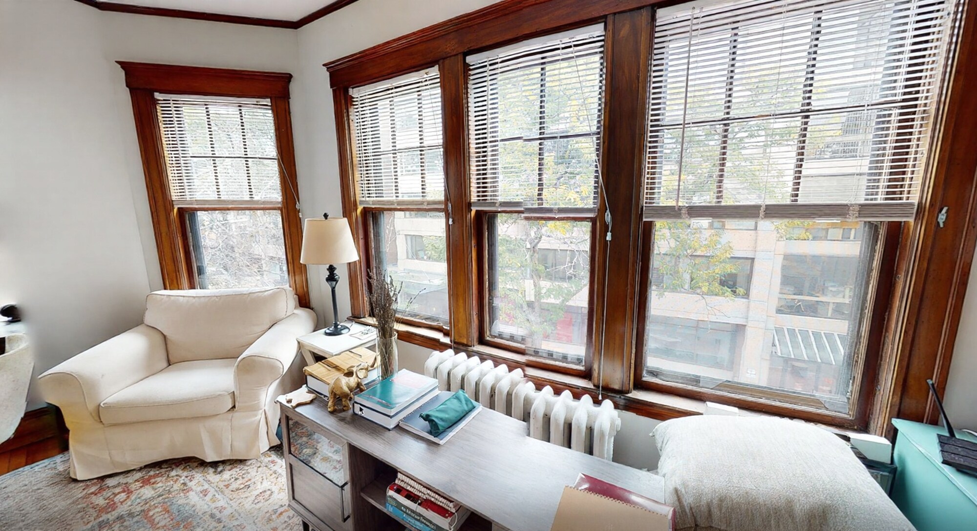 Building Photo - 11 Story St