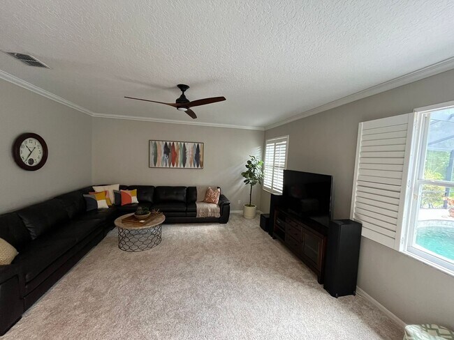 Building Photo - 5 Bedroom 3 Bath Lake Nona Santuary Availa...