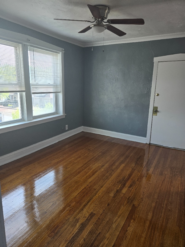 Building Photo - 8936 S Ashland Ave