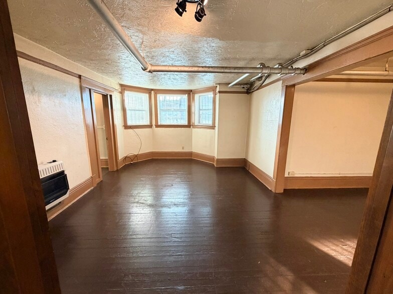 Building Photo - 7405 Detroit Ave