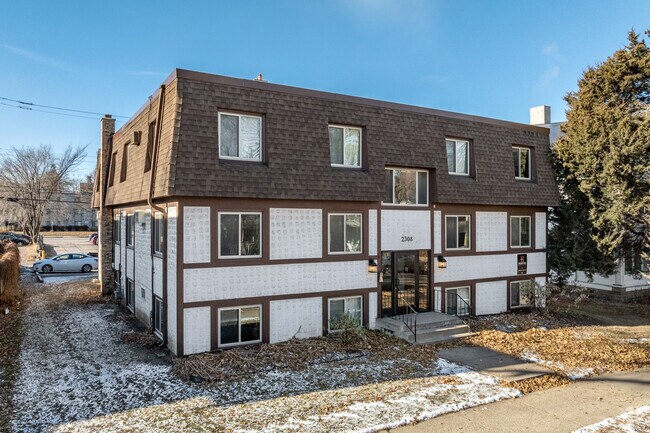 Building Photo - 2308 Garfield