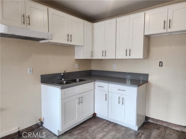 Building Photo - 211 E Gage Ave