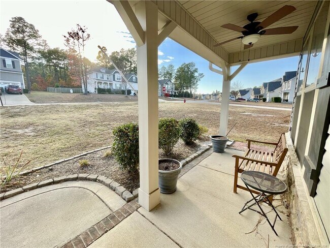 Building Photo - 211 Executive Dr