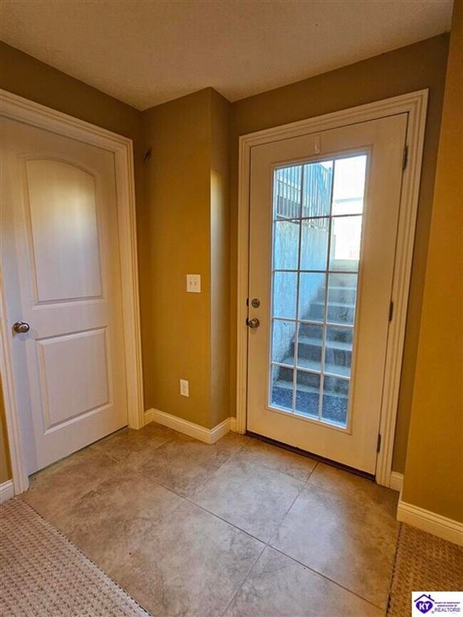 Building Photo - 112 Affirmed Ct