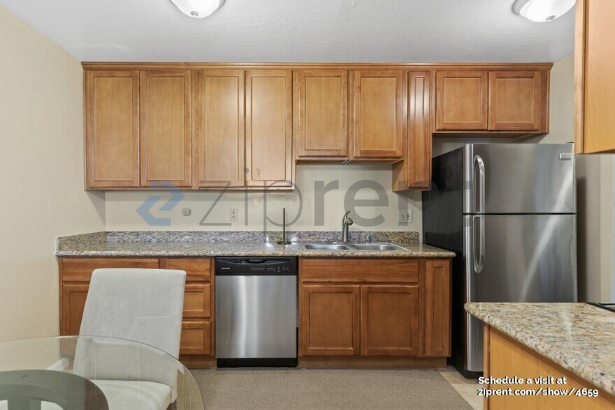 Building Photo - 1510 E St