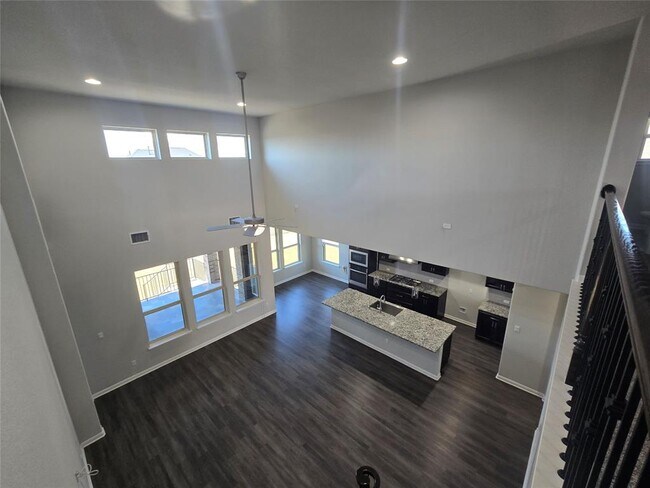 Building Photo - 2320 Bravo Ct