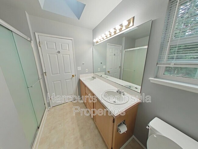 Building Photo - 1284 Danskin Ln NW