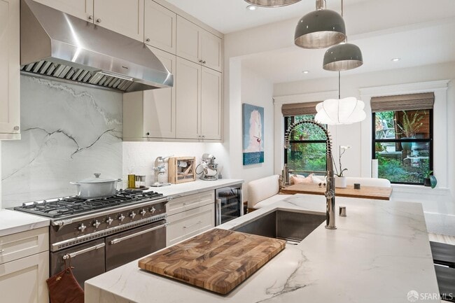 Building Photo - 4147 20th St