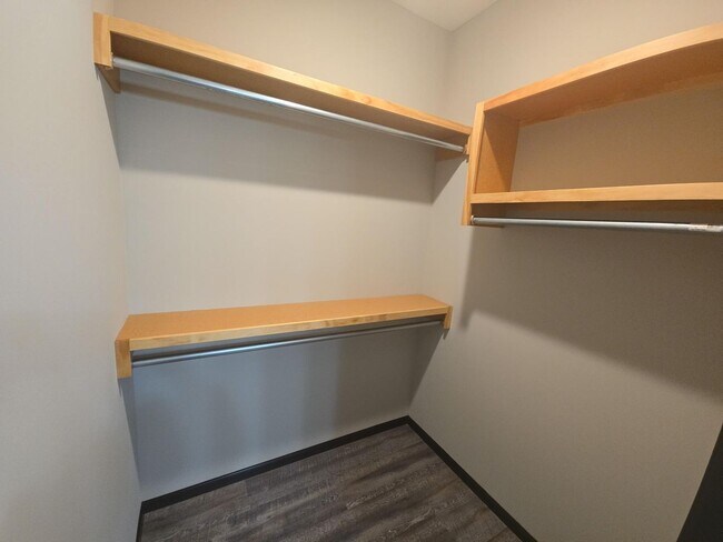 Building Photo - 12817/19 E Timber Lake Ct