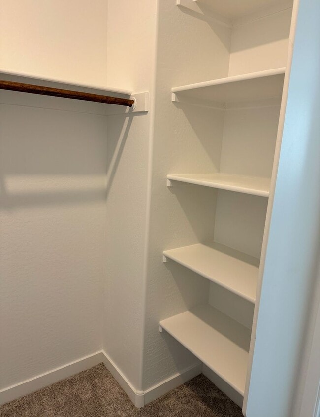 Building Photo - 4 bedroom Nextgen home in Phoenix