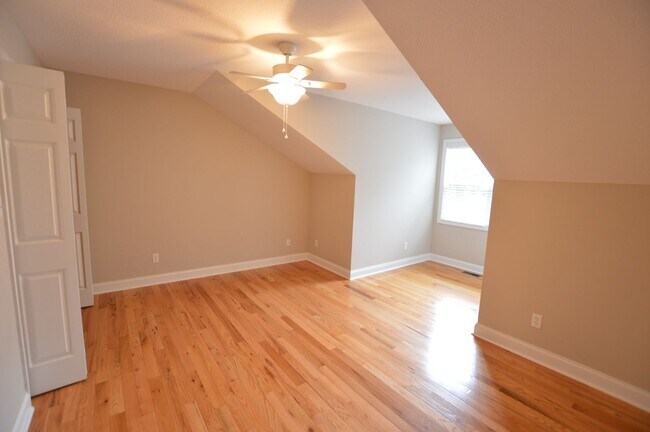 Building Photo - 232 Newberry Ln
