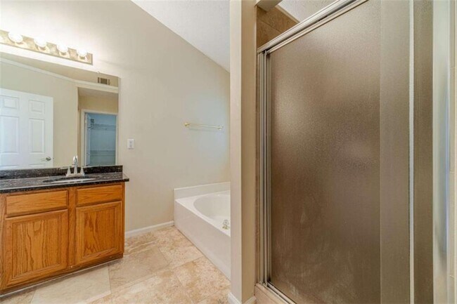 Building Photo - 934 Dominion Walk Dr SW