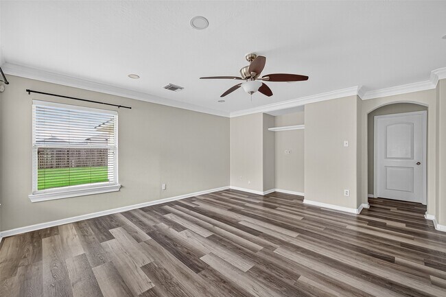 Building Photo - 7242 Autumn Bluff Ln