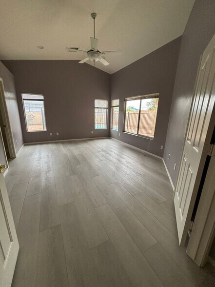 Building Photo - 3464 S Moccasin Trail