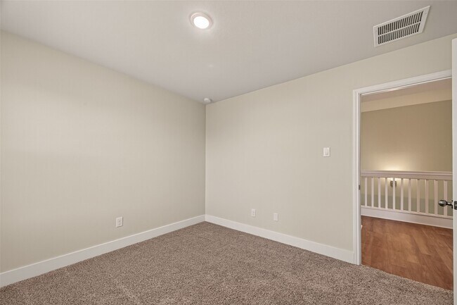 Building Photo - 13412 Sun Cay Drive