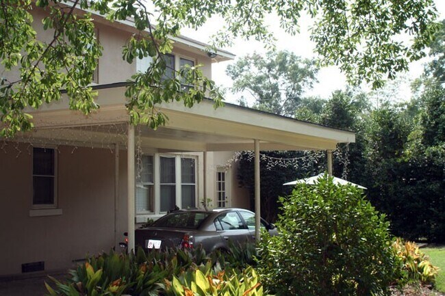 Building Photo - 405 Opelika Rd