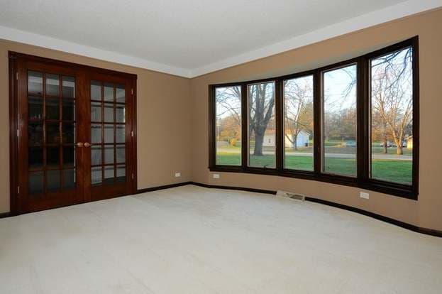 Building Photo - 4515 Drake Dr
