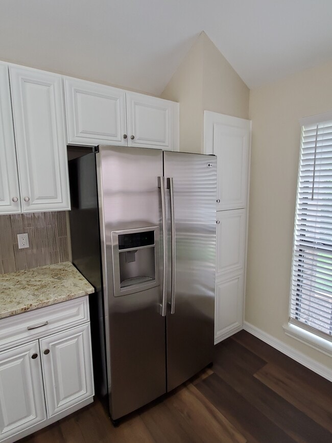 Building Photo - 4424 Windhaven Ln
