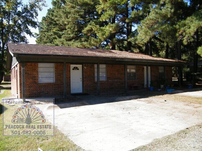 Primary Photo - 1307 Madden Rd