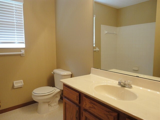 Building Photo - 3736 Maplebrooke Ln