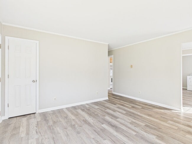 Building Photo - 11001 Reedy Branch Rd