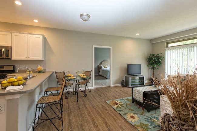 Spacious, yet cozy layout. - The Meadows at Stonebrook Village 55+