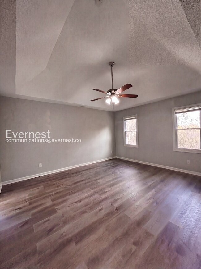 Building Photo - 1356 Mistletoe Ridge Pl NW