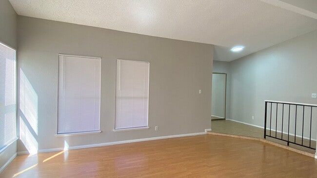 Building Photo - 8740 Cremona Dr