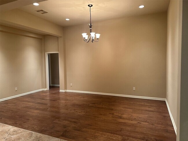 Building Photo - 2922 Firewalk Trace