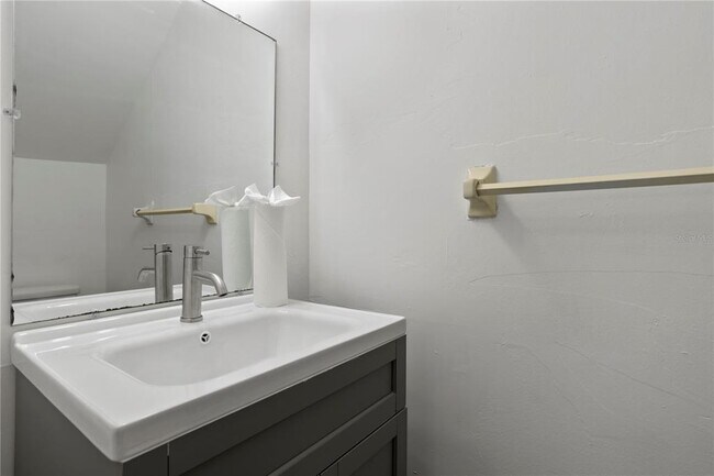 Building Photo - 200 St Andrews Blvd