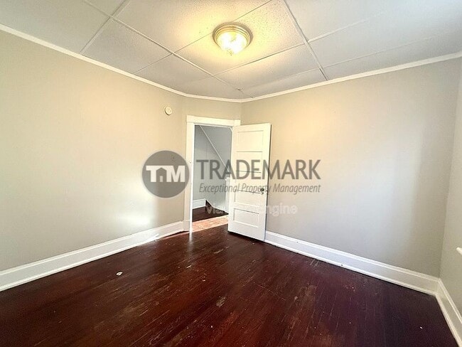 Building Photo - 2215 N 4th St