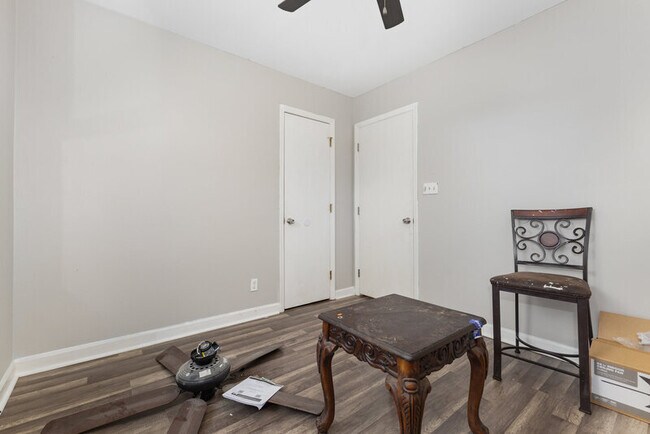 Building Photo - 8503 Beechbrooke Rd