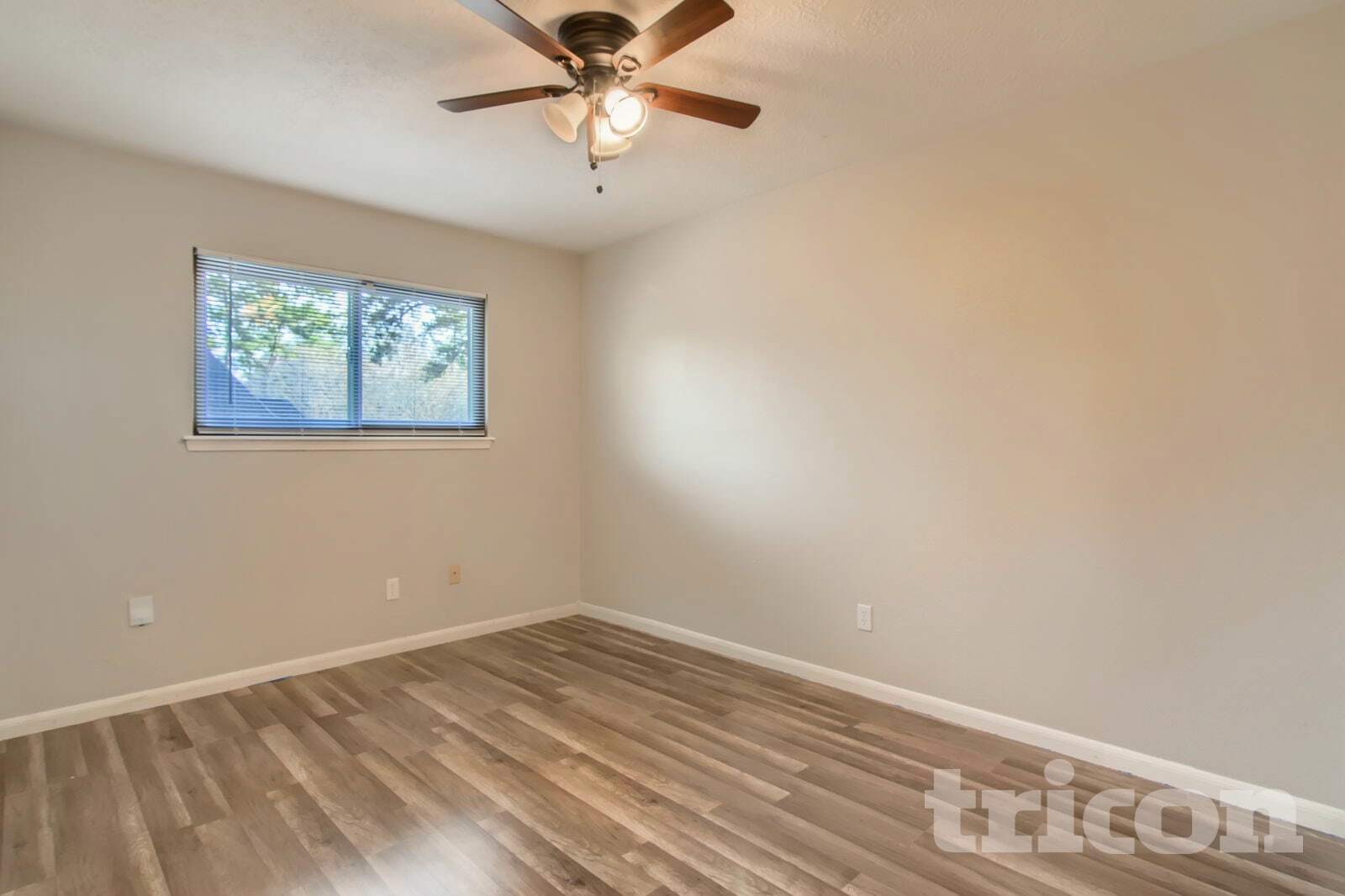 Building Photo - 7919 Annola Ln