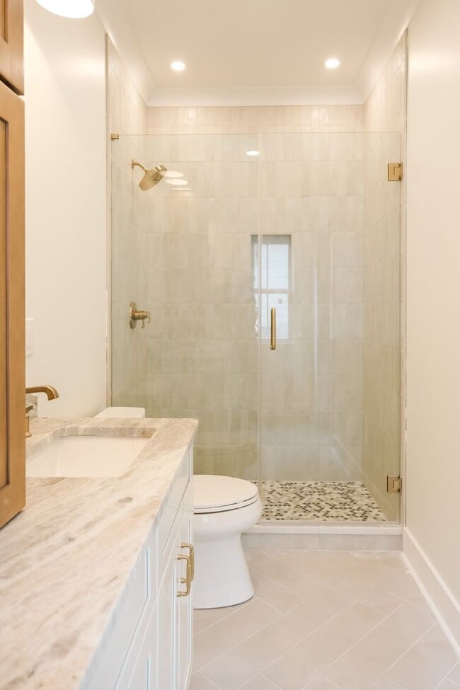 Building Photo - 207 S Calhoun St