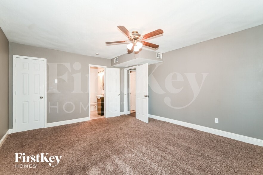 Building Photo - 7709 Texridge Dr