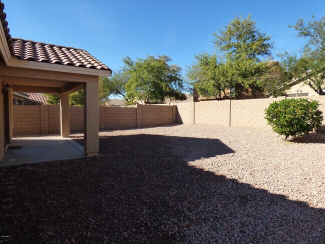 Building Photo - 14082 W Rosewood Dr
