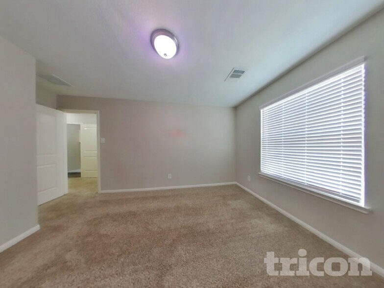 Building Photo - 17530 Greystanes Rd