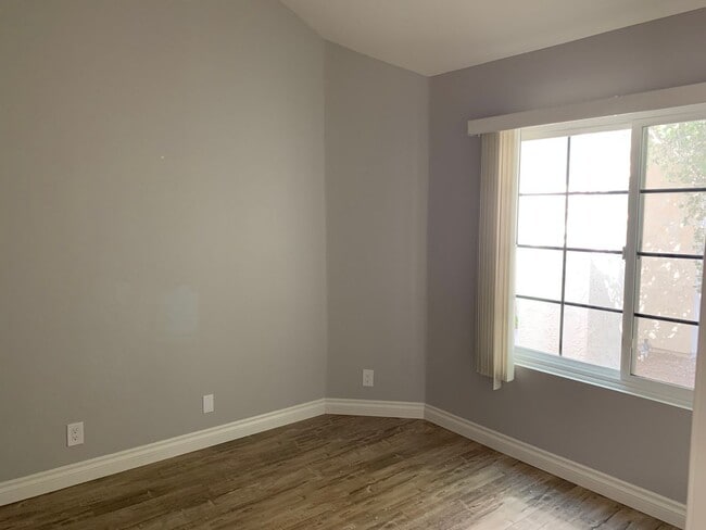 Building Photo - 13742 Grand Isle Dr