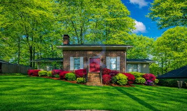 Building Photo - Relaxed Living in a Beautiful Lake Community – 3BR in Conyers