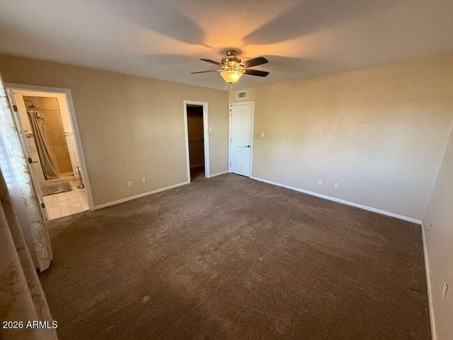 Building Photo - 3110 E 13th St