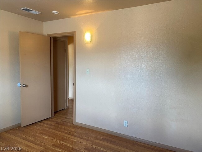 Building Photo - 506 Mckellar Cir