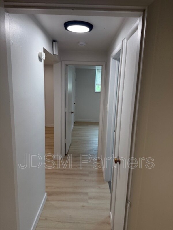 Building Photo - 1046 Harrison St