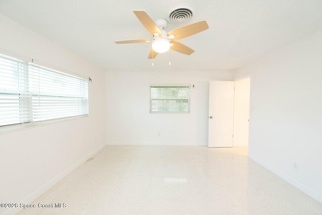 Building Photo - 311 12th Terrace