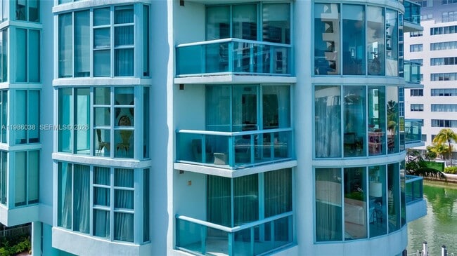 Building Photo - 6000 Indian Creek Dr