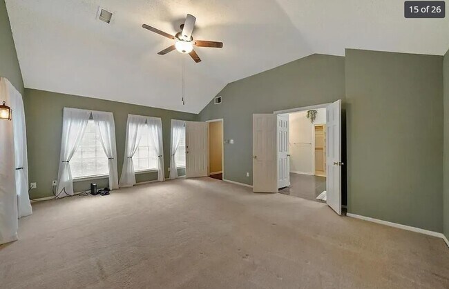 Building Photo - 15914 Pinyon Creek Dr